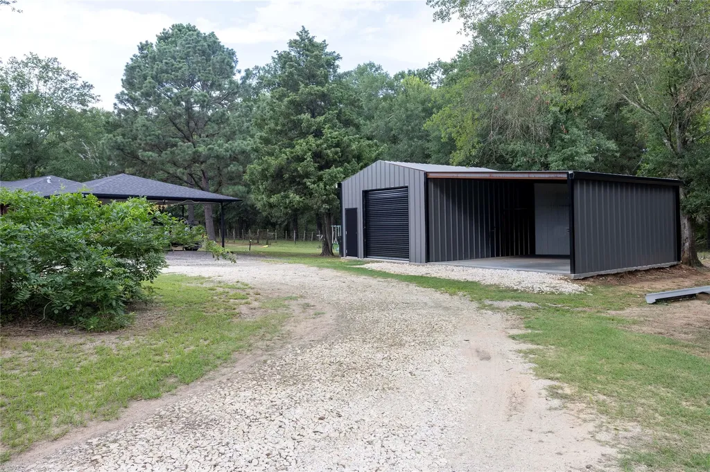 138 Private Road 473 Teague TX 75860