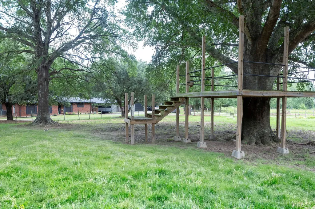 138 Private Road 473 Teague TX 75860