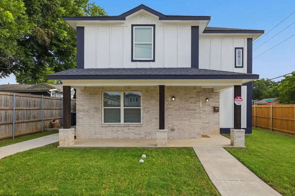 1632 E Arlington Avenue Fort Worth TX 76104