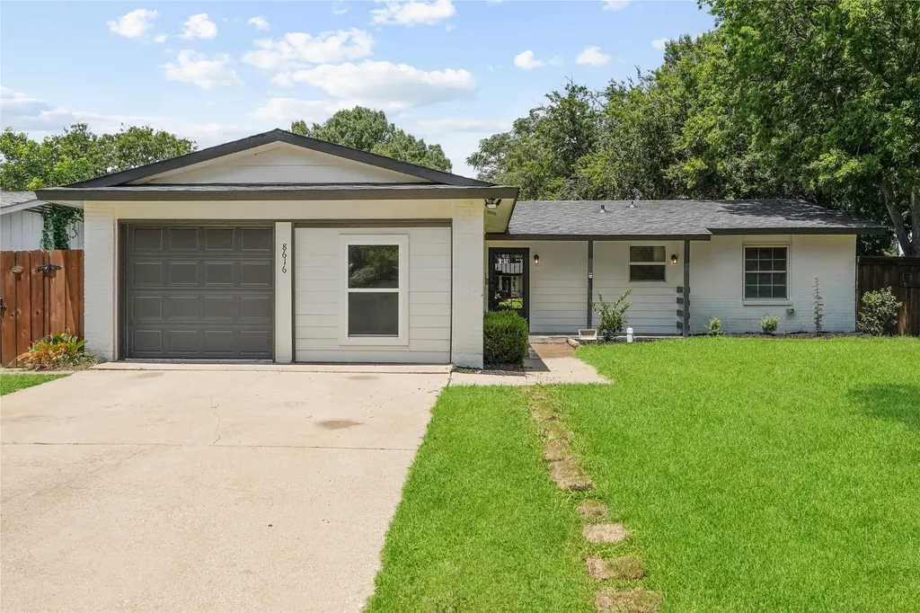 8616 Flicker Lane Dallas TX 75238