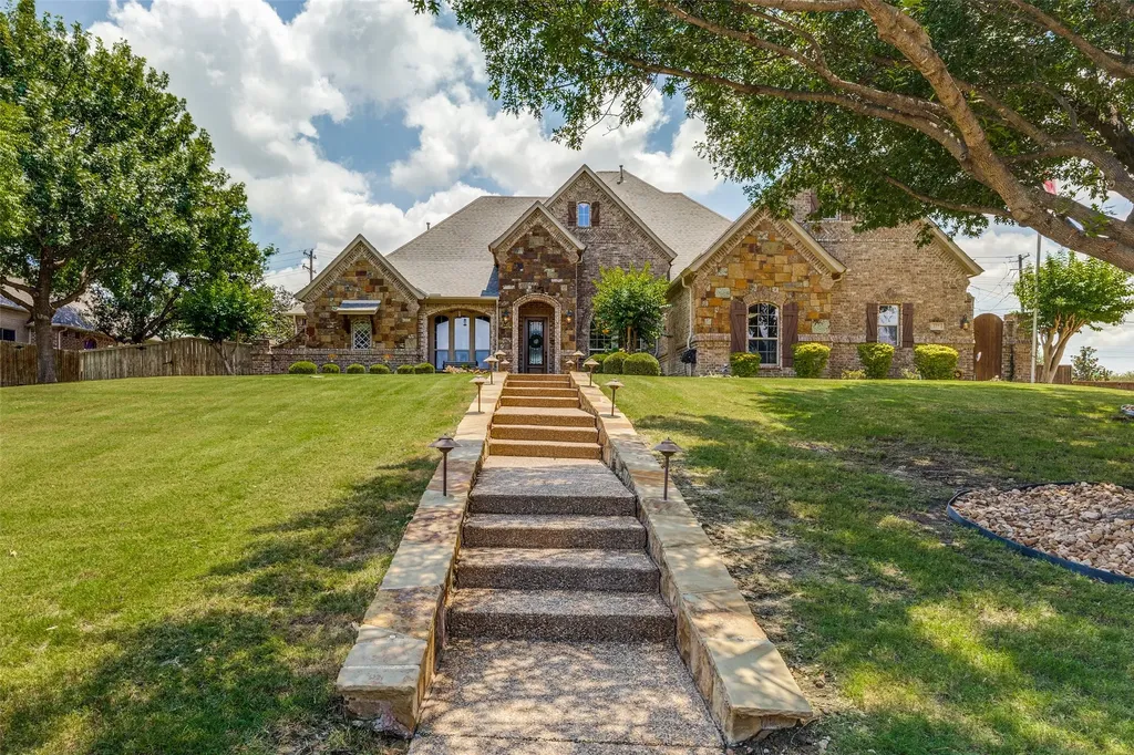 229 Arbor Lane Haslet TX 76052