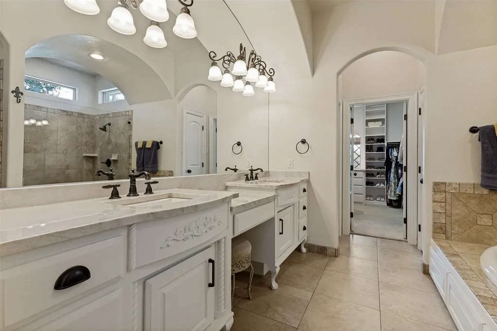 229 Arbor Lane Haslet TX 76052