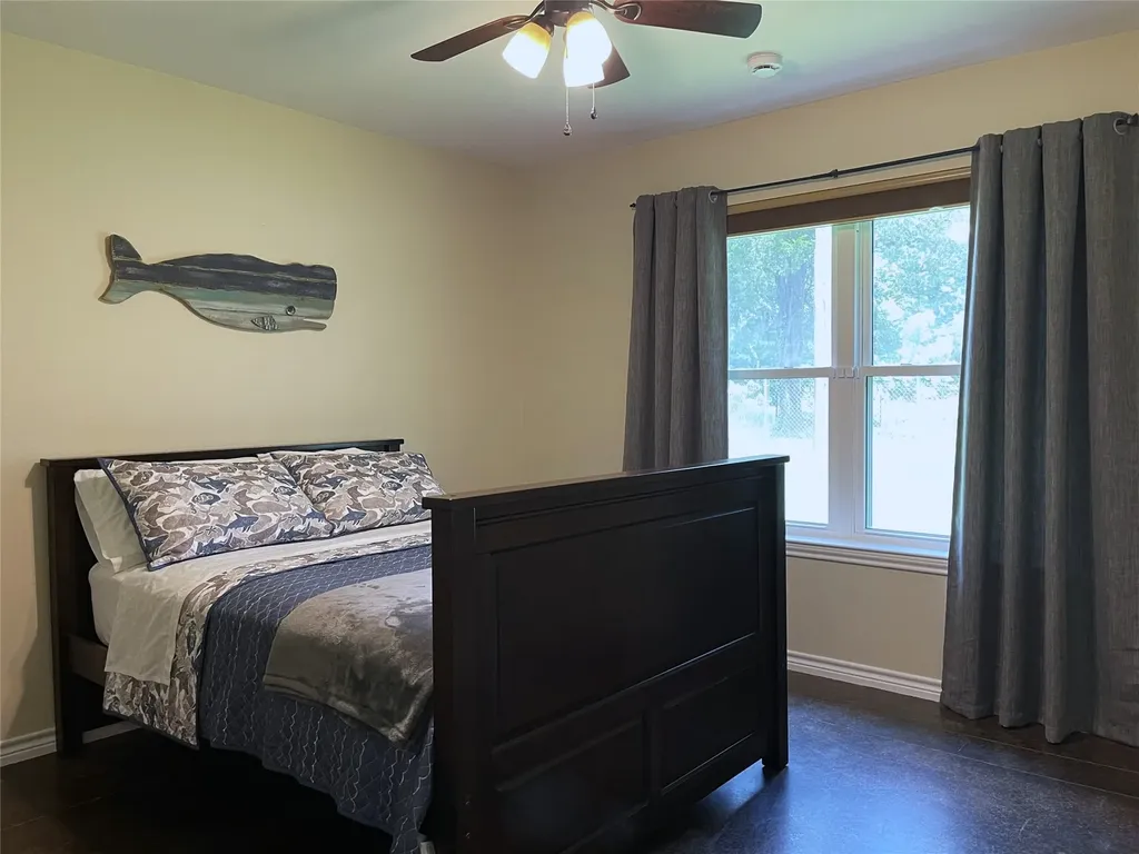 109 Private Road 916 Fairfield TX 75840