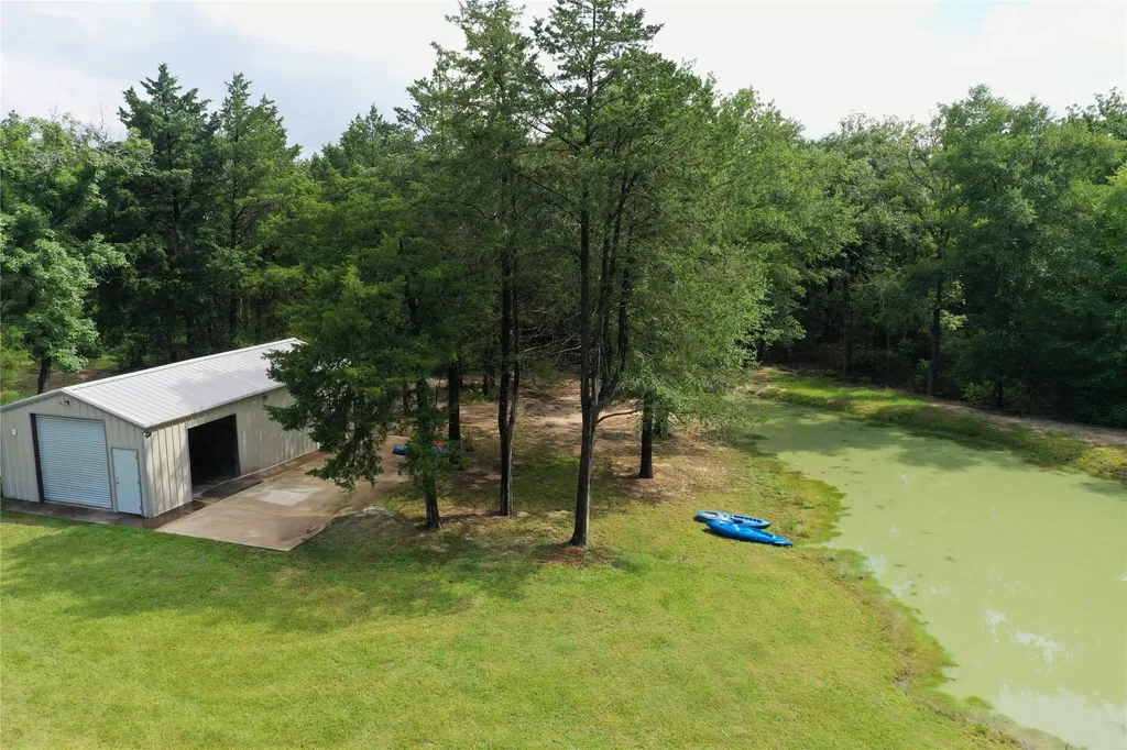 109 Private Road 916 Fairfield TX 75840