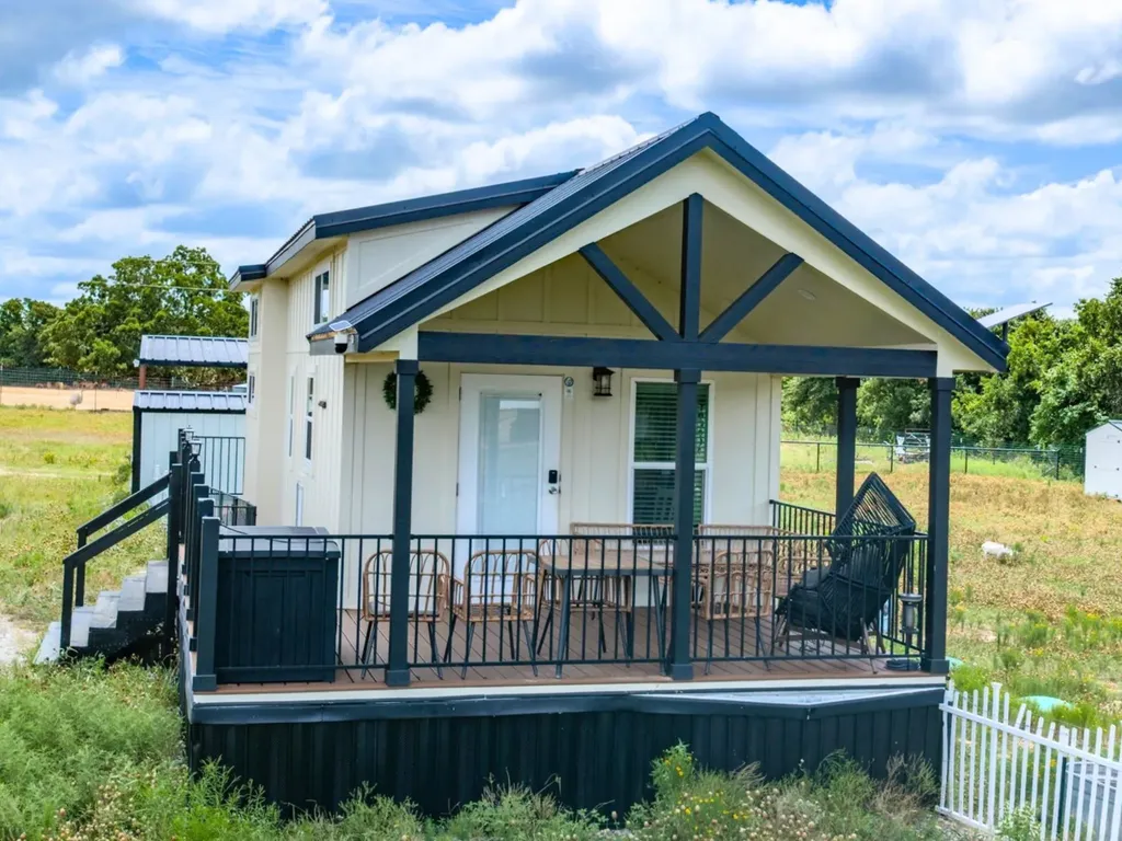 828 Wilson Road Perrin TX 76486