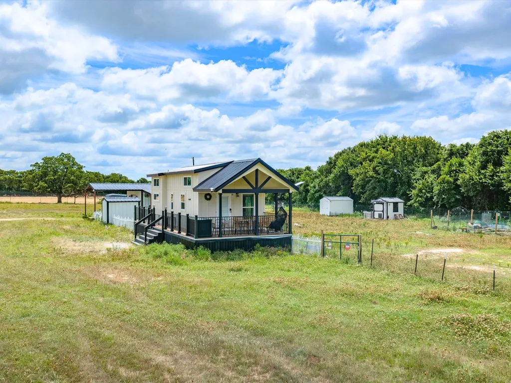 828 Wilson Road Perrin TX 76486