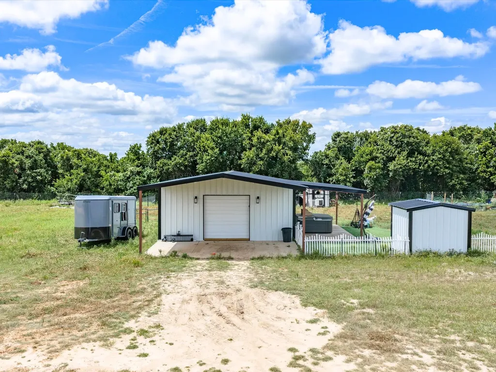 828 Wilson Road Perrin TX 76486