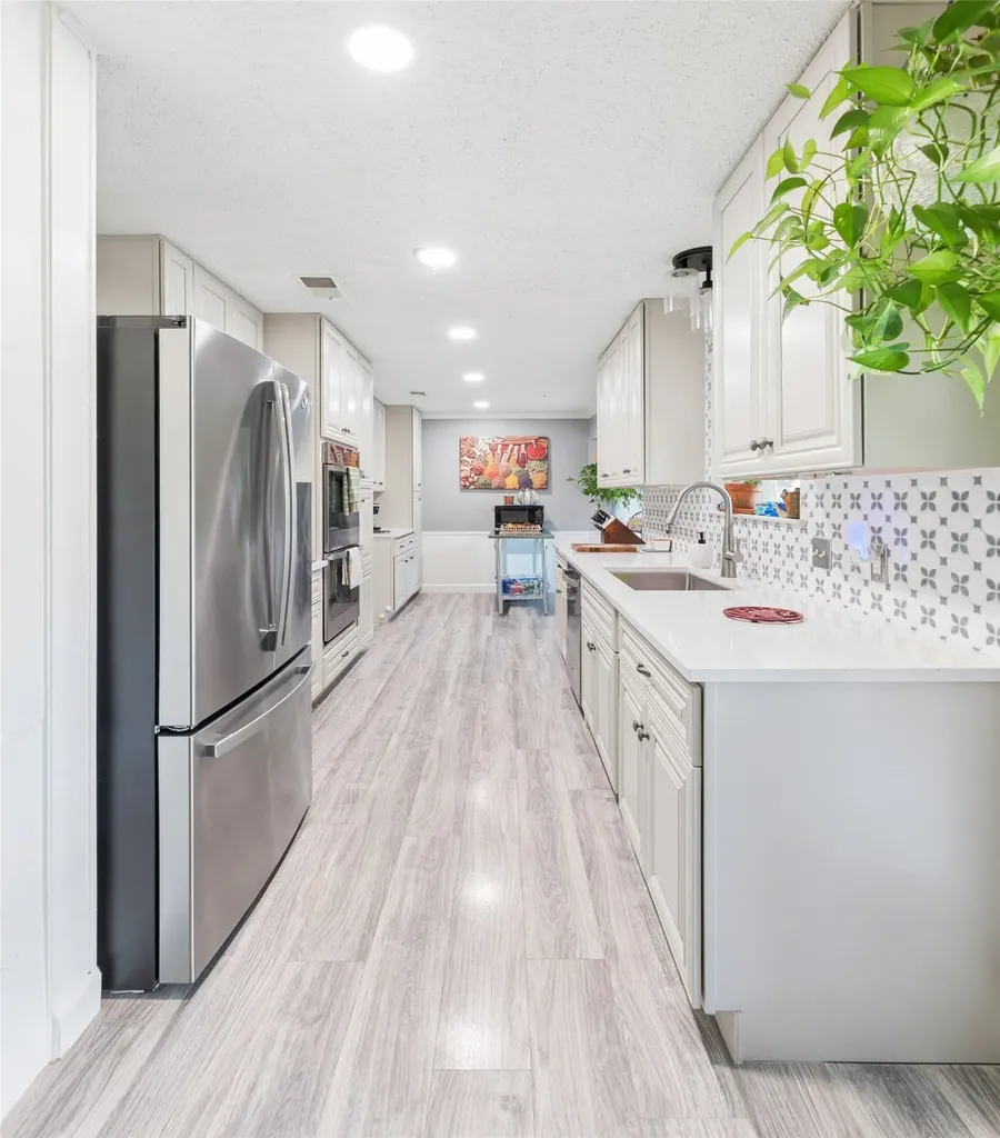 1608 Wade Drive Bedford TX 76022