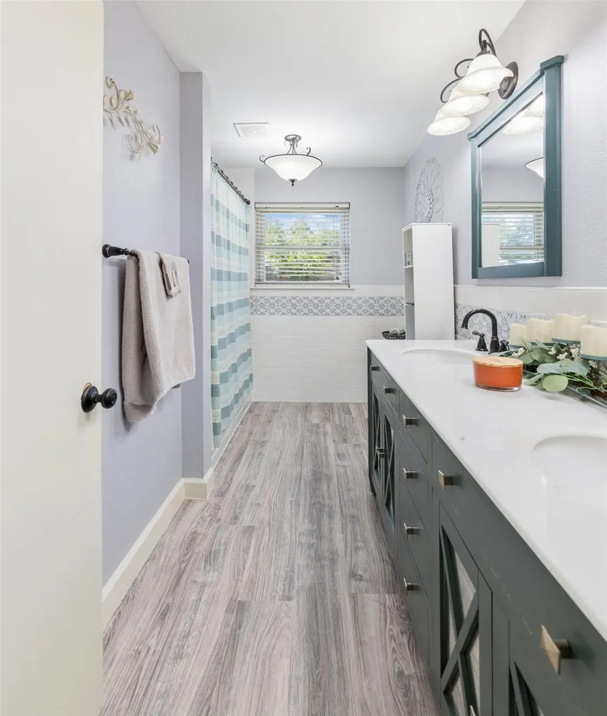 1608 Wade Drive Bedford TX 76022