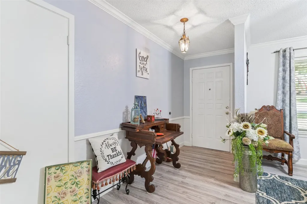 1608 Wade Drive Bedford TX 76022