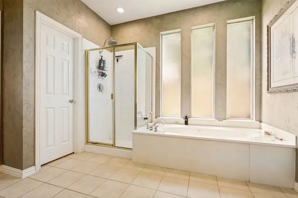 6610 Falcon Crest Lane Sachse TX 75048
