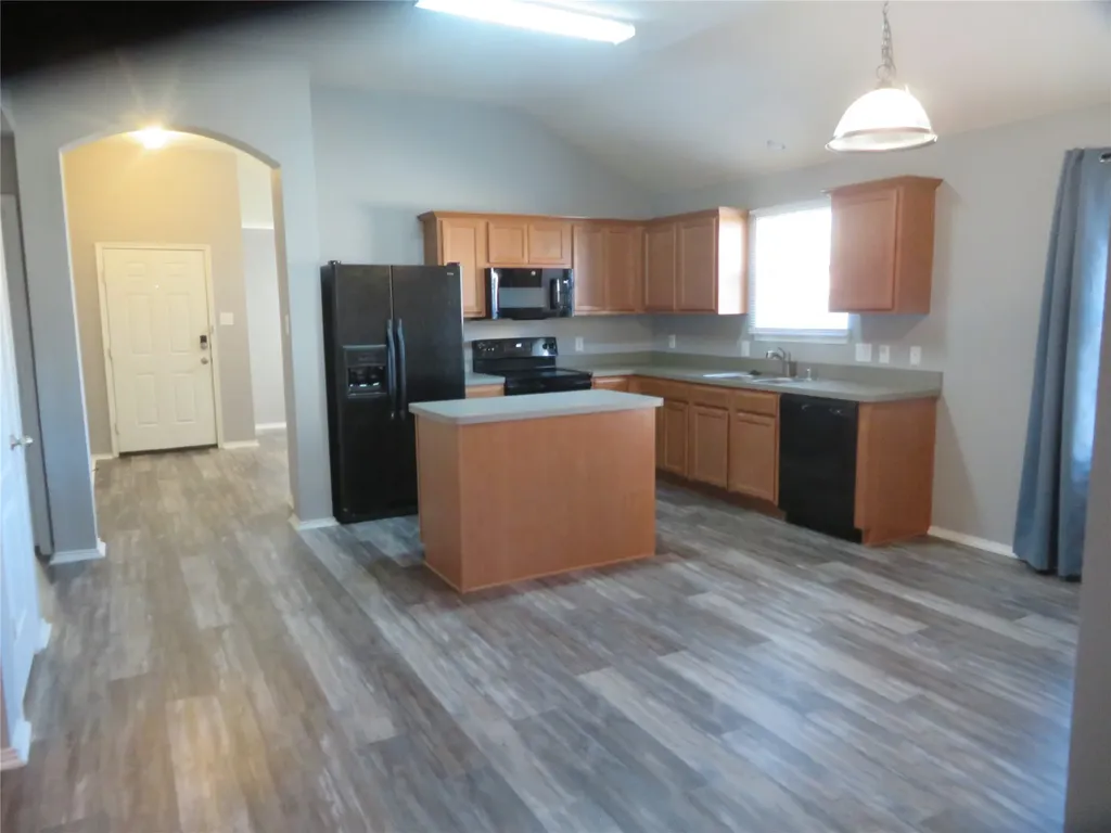1861 Serena Drive Lancaster TX 75134