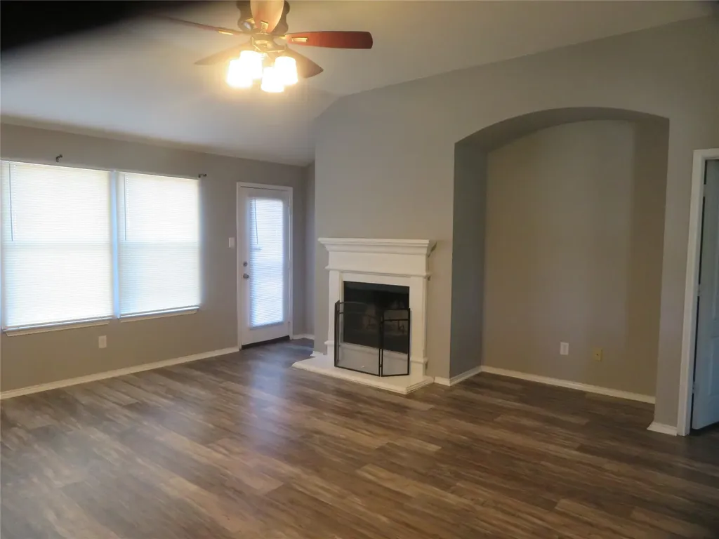 1861 Serena Drive Lancaster TX 75134