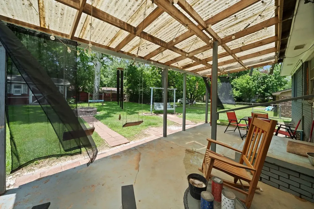 403 Ridgewood Palestine TX 75803