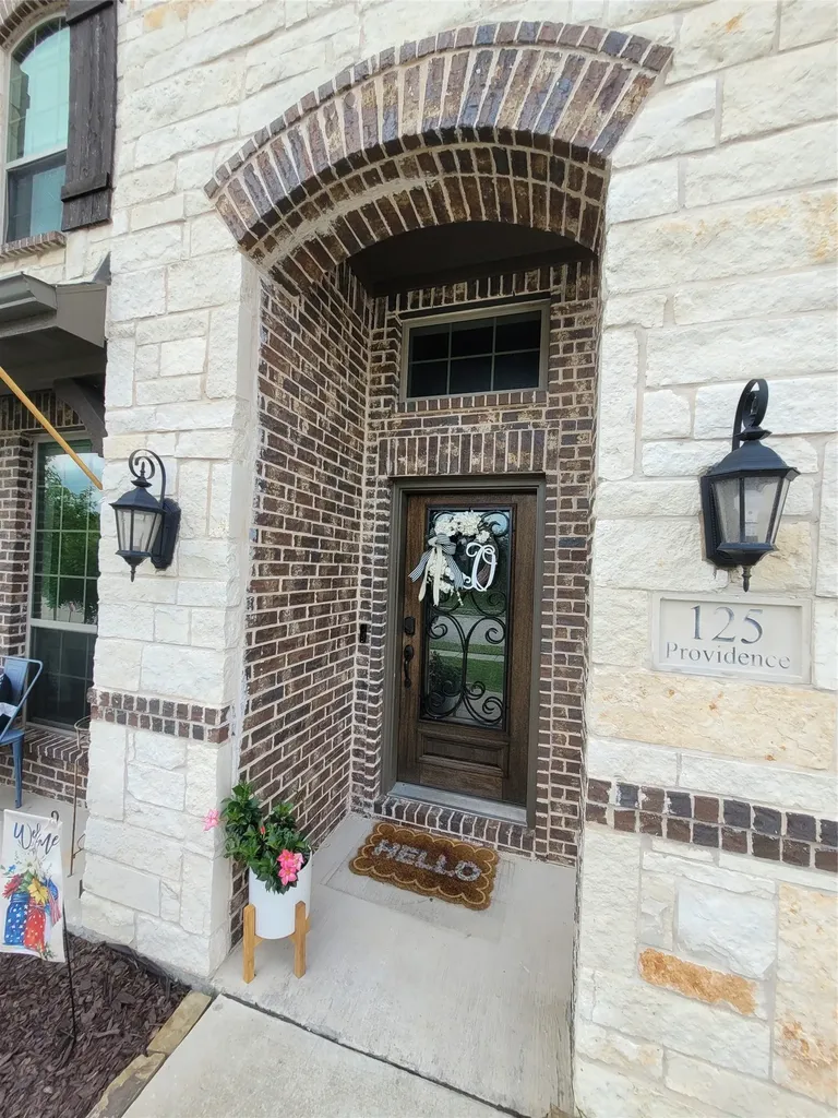 125 Providence Drive Van Alstyne TX 75495