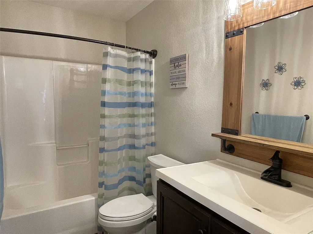 1209 China Street Teague TX 75860