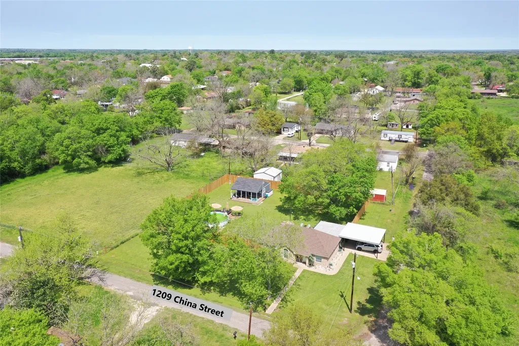 1209 China Street Teague TX 75860