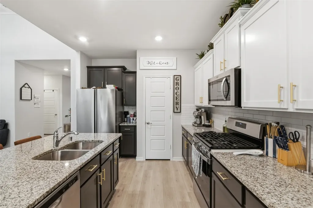 161 Mockingbird Way Caddo Mills TX 75135
