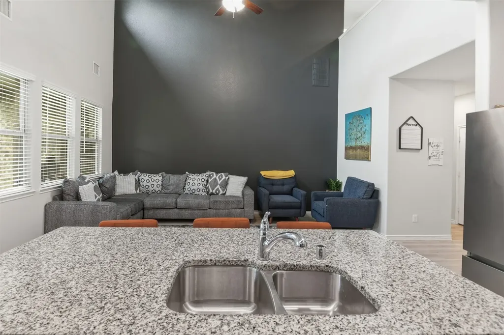 161 Mockingbird Way Caddo Mills TX 75135