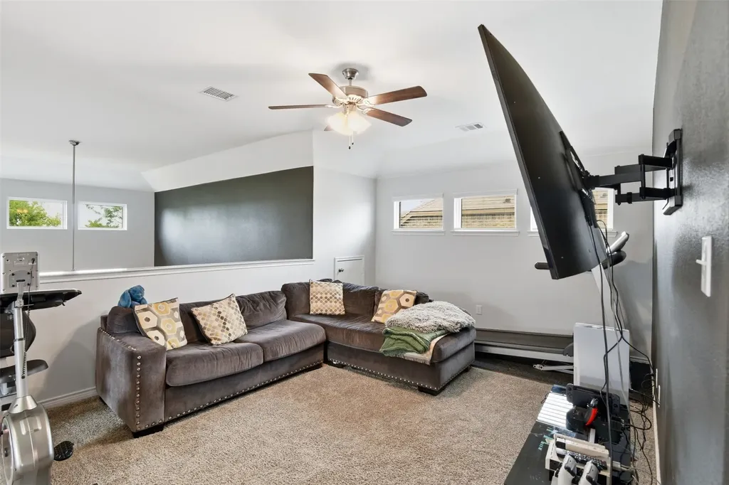 161 Mockingbird Way Caddo Mills TX 75135