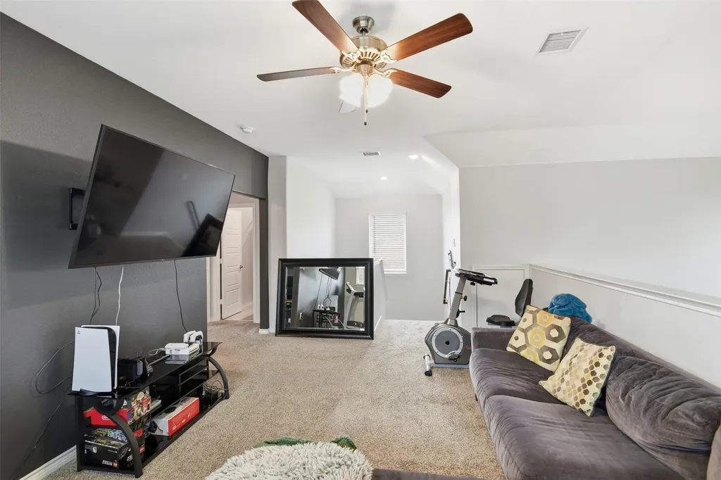 161 Mockingbird Way Caddo Mills TX 75135