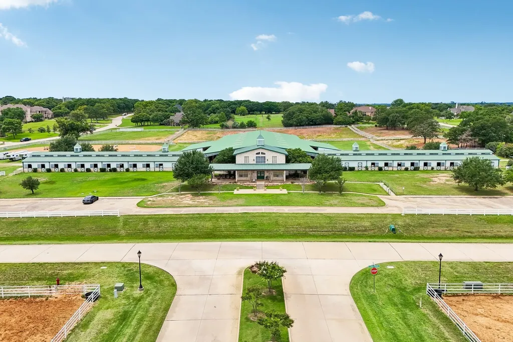 1181 Fox Run Bartonville TX 76226