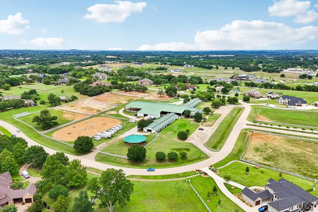 1181 Fox Run Bartonville TX 76226