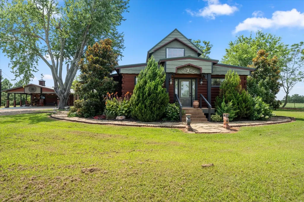 1847 N State Highway 19 Highway Emory TX 75440