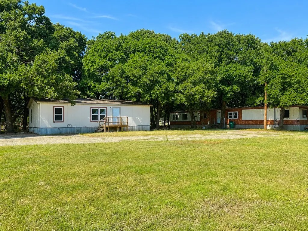 15531 City Court Kemp TX 75143