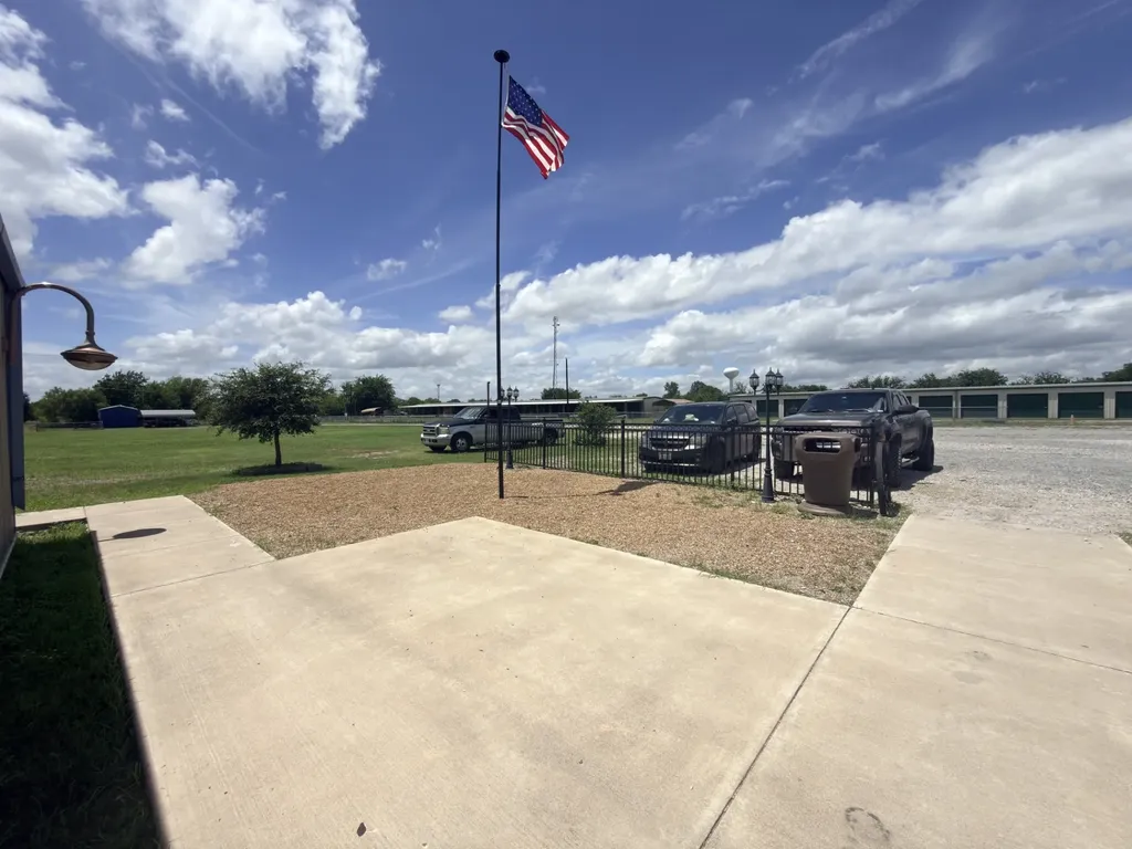 8806 Fm 751 Quinlan TX 75474