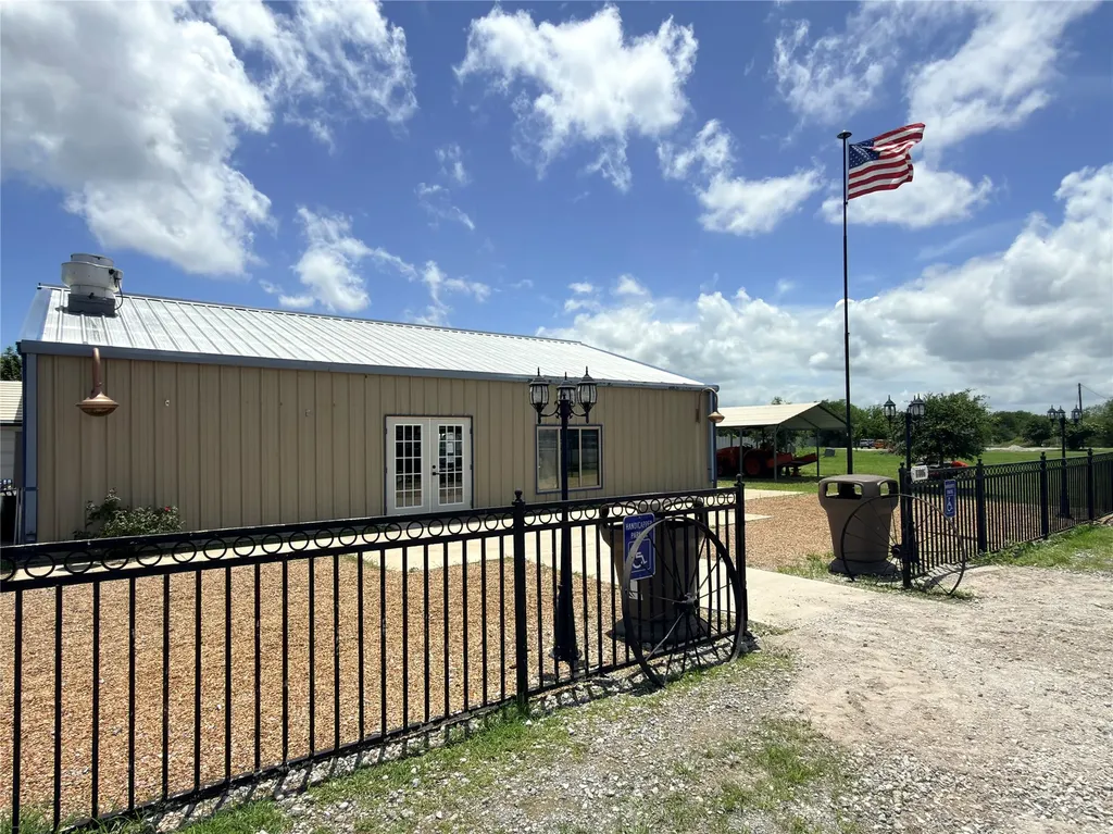 8806 Fm 751 Quinlan TX 75474