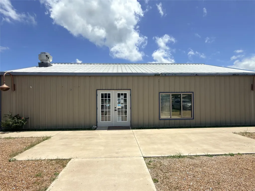 8806 Fm 751 Quinlan TX 75474