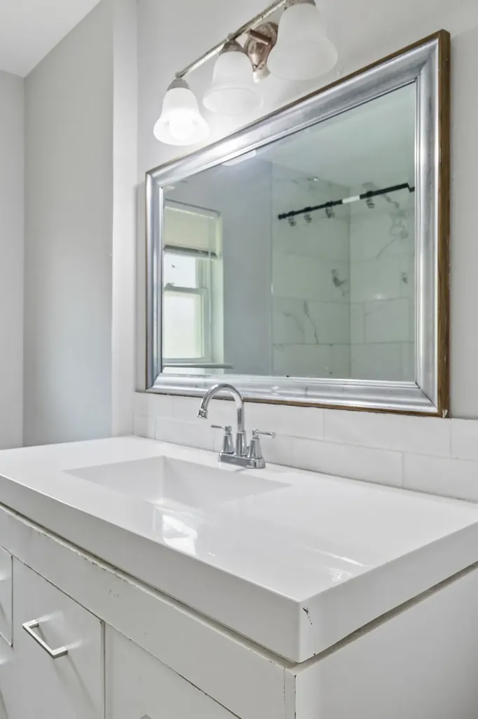 2107 English Drive Garland TX 75041