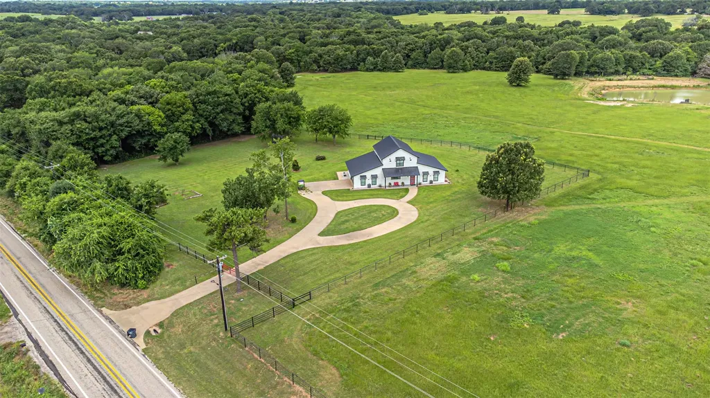 4671 Fm 1504 Wills Point TX 75169