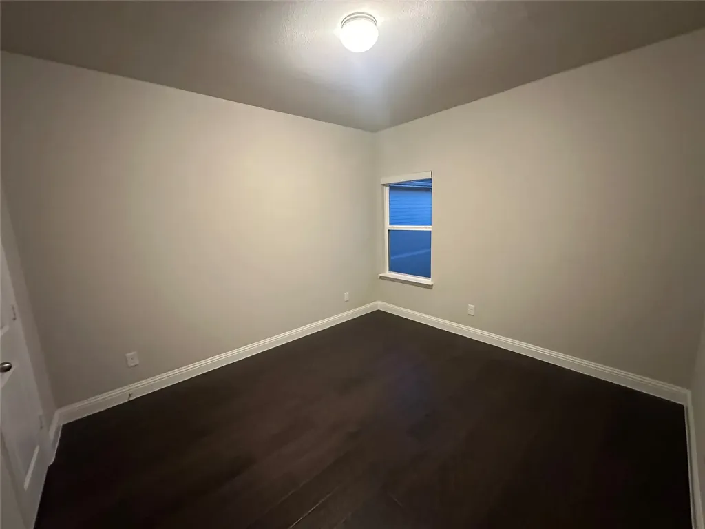 3710 Prague Mews Dallas TX 75236