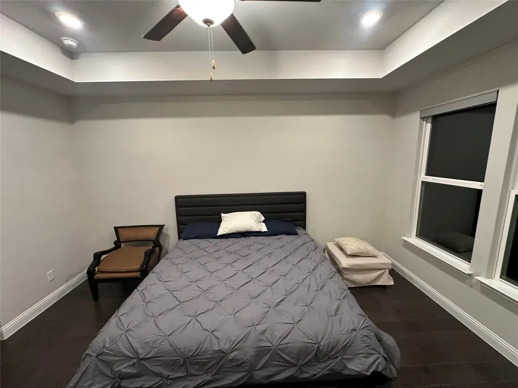 3710 Prague Mews Dallas TX 75236