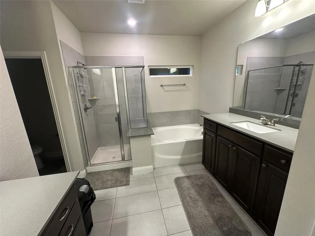 3710 Prague Mews Dallas TX 75236