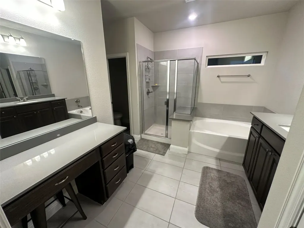 3710 Prague Mews Dallas TX 75236
