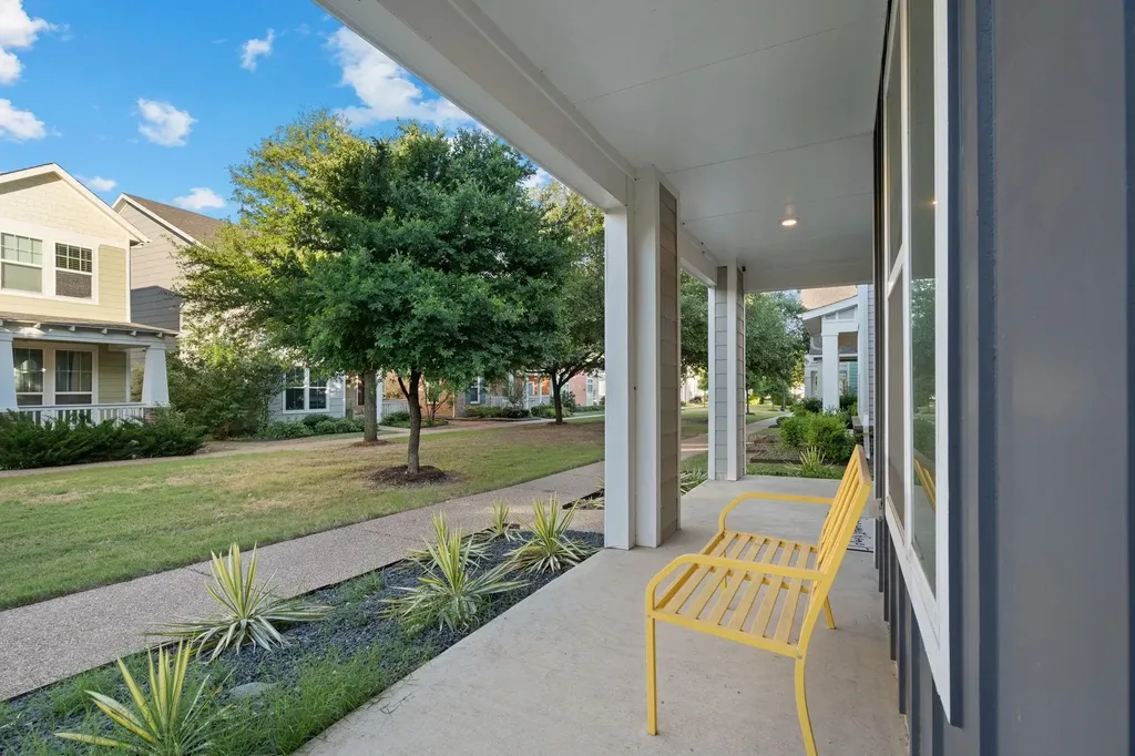 3710 Prague Mews Dallas TX 75236