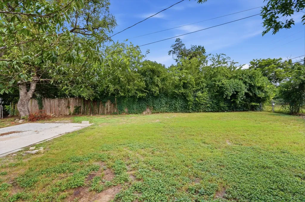 2713 35th Street Fort Worth TX 76106