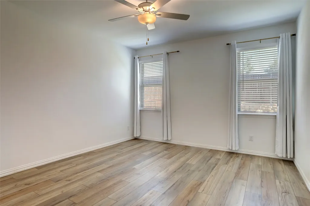 5236 Mountain Top Trail Fort Worth TX 76036
