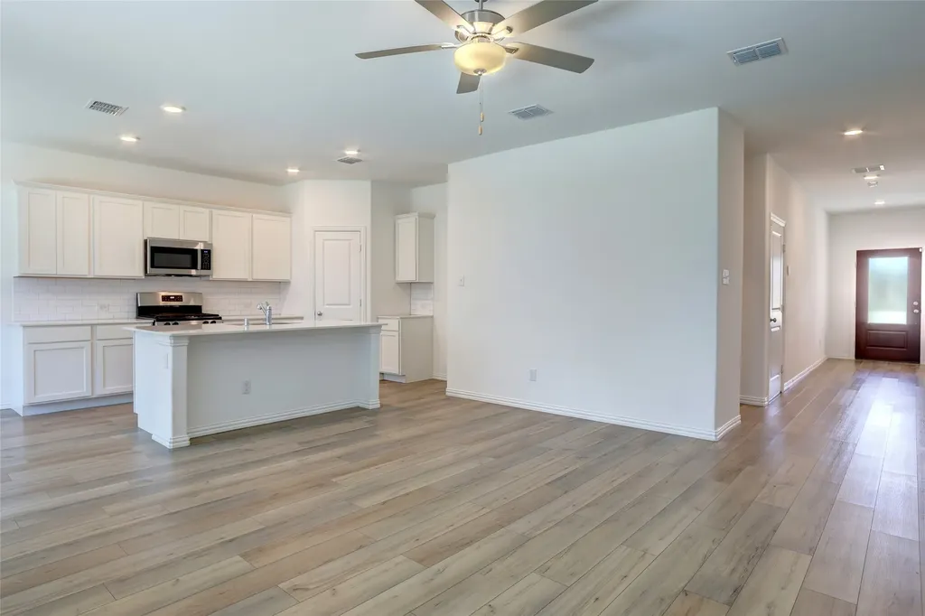 5236 Mountain Top Trail Fort Worth TX 76036