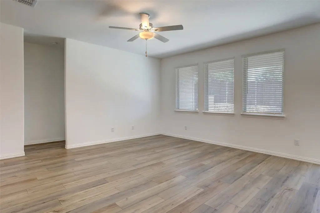 5236 Mountain Top Trail Fort Worth TX 76036