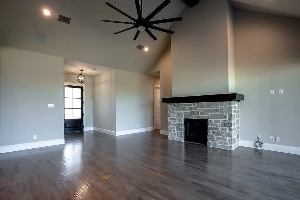 9453 Bluestem Lane Dish TX 76247