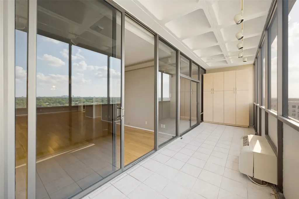 6335 W Northwest Highway Dallas TX 75225