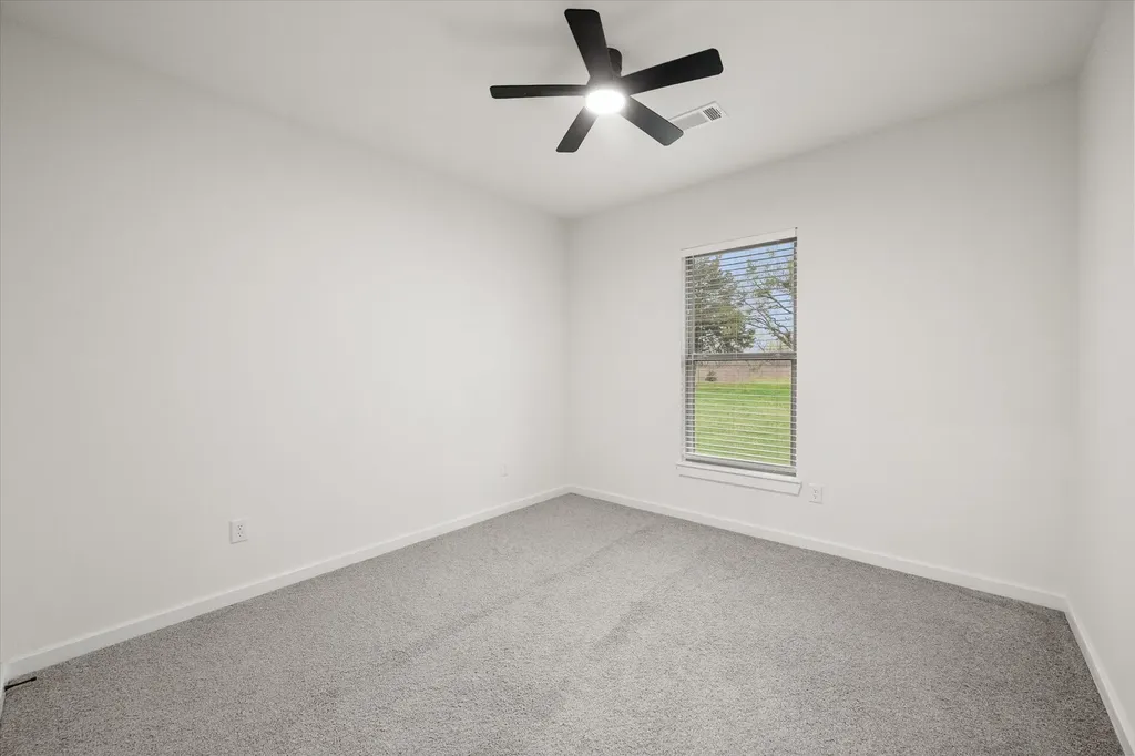 6771 NW County Road 1146 Barry TX 75102