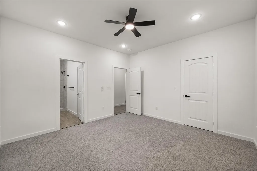 6771 NW County Road 1146 Barry TX 75102