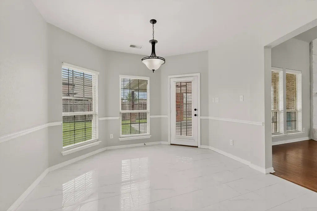 817 Mallard Drive Forney TX 75126