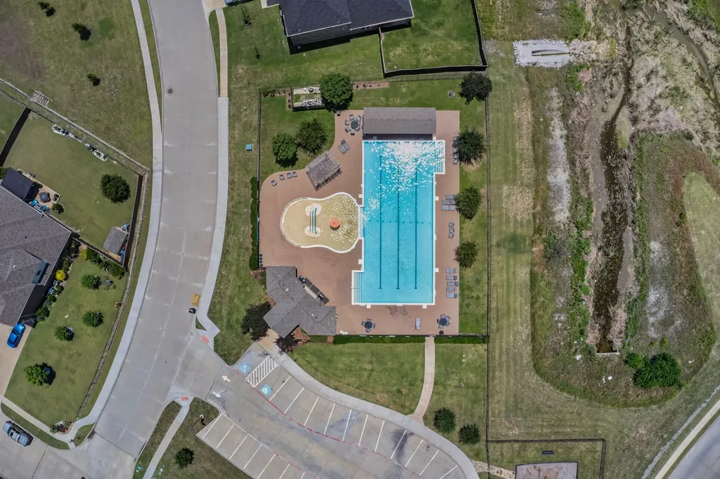 817 Mallard Drive Forney TX 75126