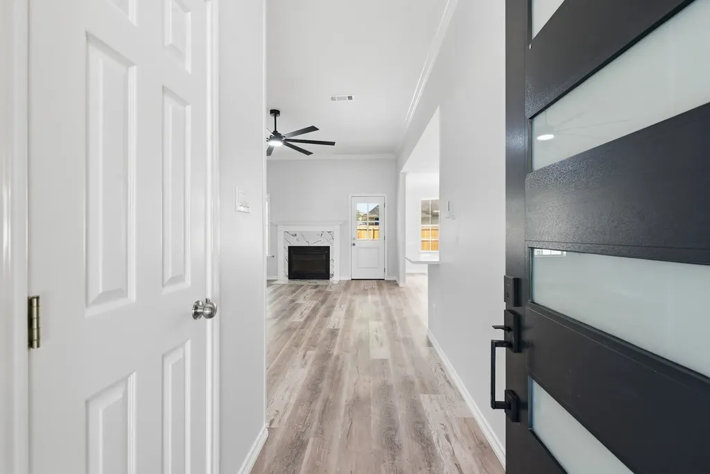 318 Landsburg Lane College Station TX 77845